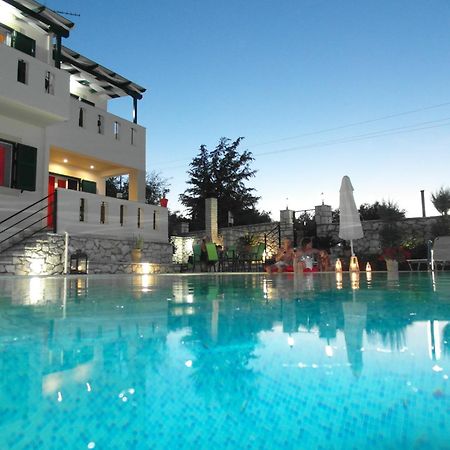 Ionian Villas Áyios Nikítas Camera foto