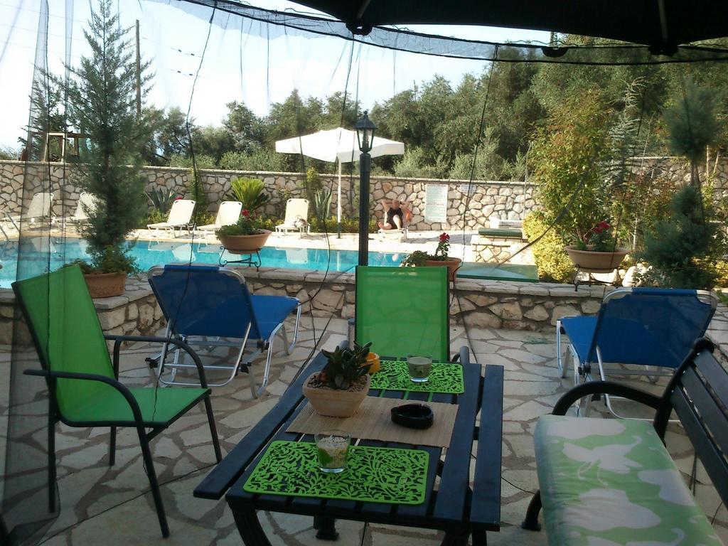 Ionian Villas Áyios Nikítas Camera foto